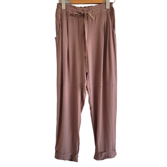Aritzia Wilfred Marais trouser pant dusty rose pink XXS silk - Picture 4 of 15